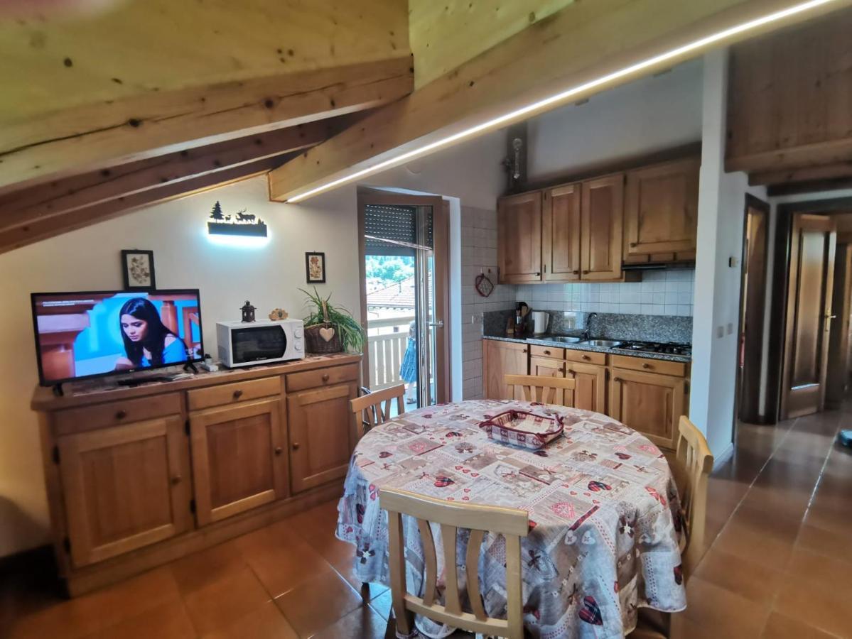 Апартаменты Mansarda A Carciato, Trilocale In Montagna Димаро Экстерьер фото
